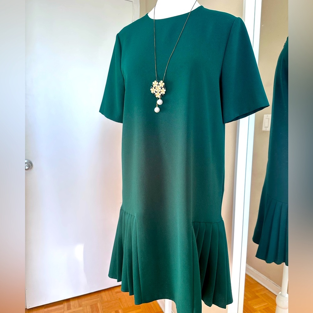 Mini Green dress
